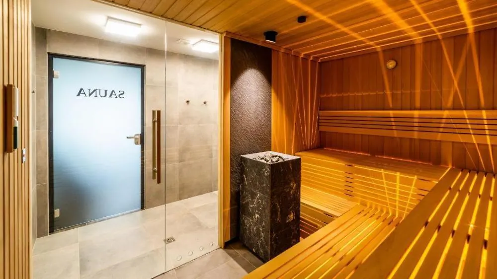 Apartment Miejsce Serdecznosci - Sauna, Jacuzzi, Parking Podziemny W Cenie Kolobrzeg